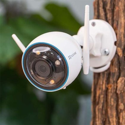 Camera có màu xuyên đêm ngoài trời: Giải pháp giám sát rõ nét cho khu vực cần bảo vệ liên tục